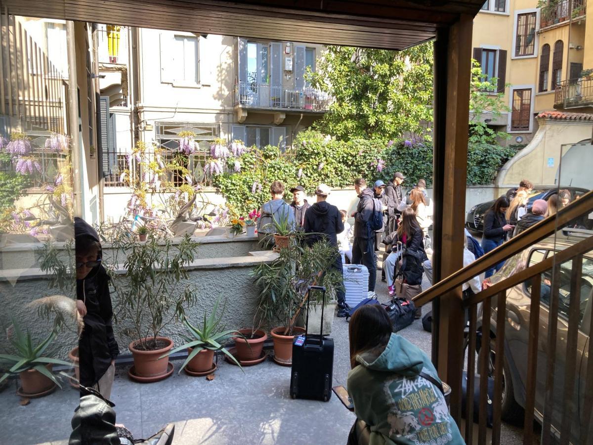 Koala Hostel Milan Luaran gambar