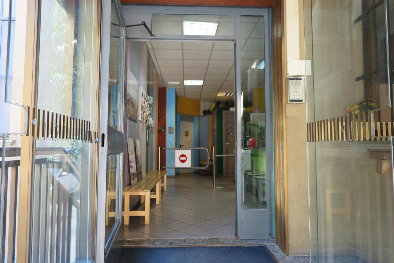 Koala Hostel Milan Luaran gambar